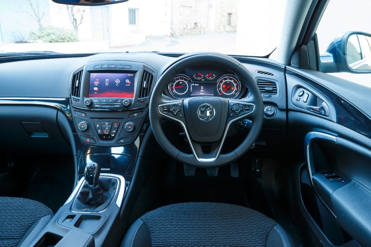 Vauxhall Insignia Hatch Techline 2.0 CDTi