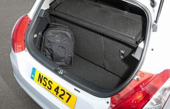 Suzuki Swift SZ4  - Lincolnshire Magazine - LincsMag.com