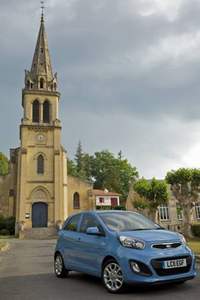 New Kia Picanto - picture by Rob Shaw of media-dog.com - Lincolnshire Magazine - LincsMag.com