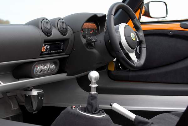 Lotus Elise S - Lincolnshire Magazine - LincsMag.com