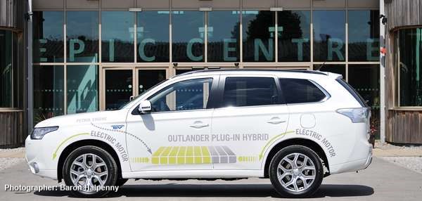 Mitsubishi Outlander PHEV Review - Lincolnshire Magazine - LincsMag.com