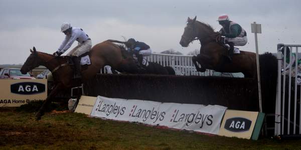 Brocklesby Point-to-Point 2013 - Lincolnshire Magazine - LincsMag.com