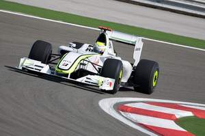 Jenson Button in the 2009 Turkish Race - Lincolnshire Magazine - LincsMag.com