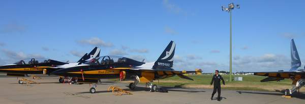 ROKAF Black Eagles Aerobatic Team - Lincolnshire Magazine - LincsMag.com