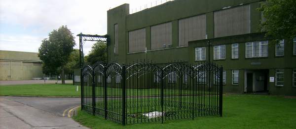 Original Hanger in the background and Nigger’s grave (fenced off) in the foreground - Photo by Baron Halpenny - Lincolnshire Magazine - LincsMag.com